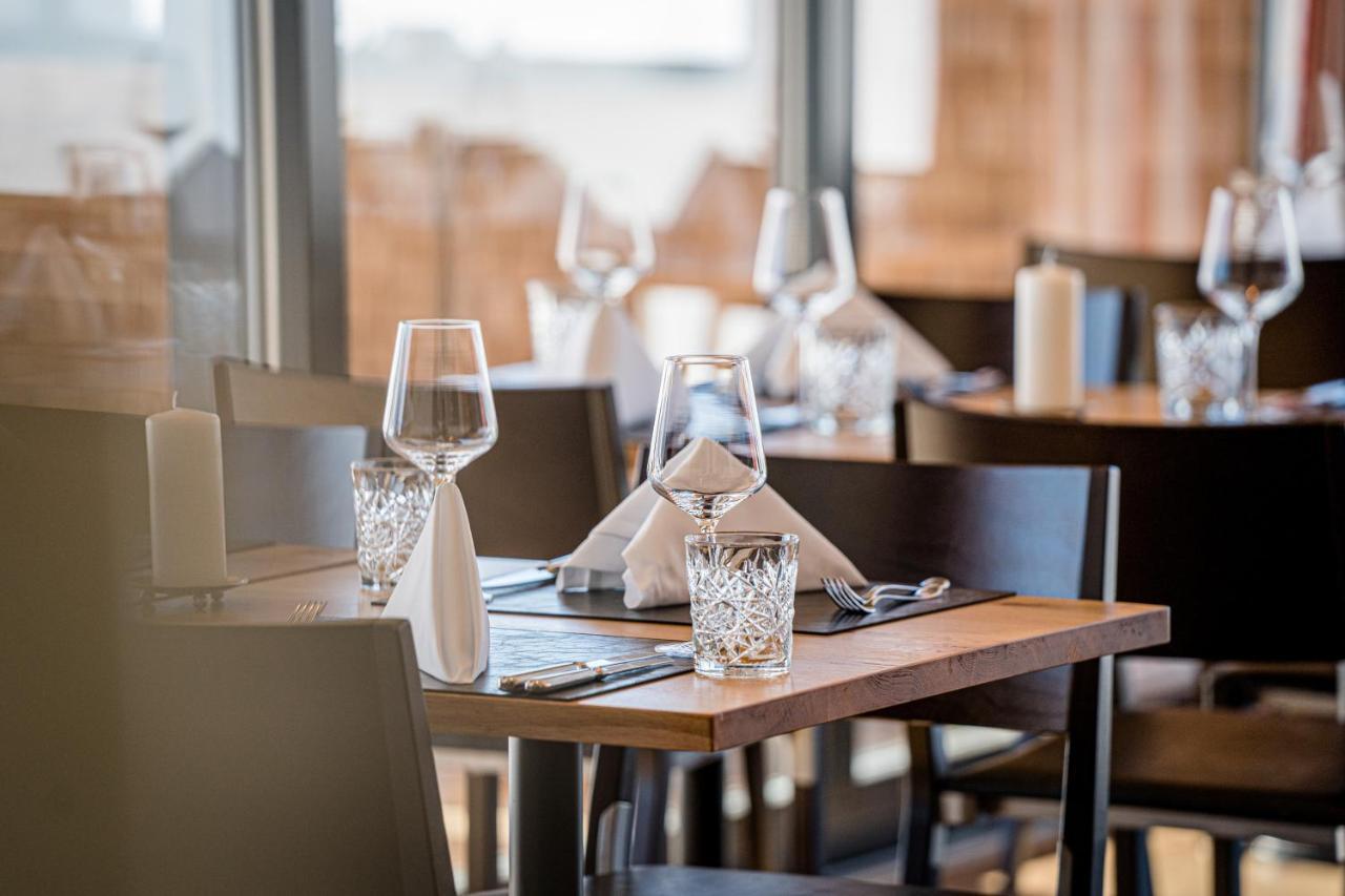 Swiss Mountain Golf-Restaurant Gonten Екстер'єр фото