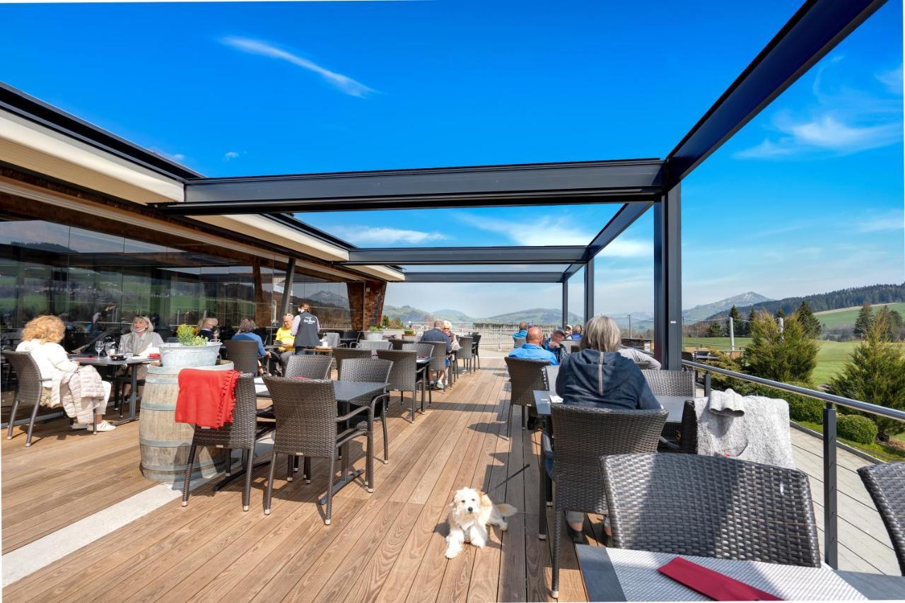 Swiss Mountain Golf-Restaurant Gonten Екстер'єр фото